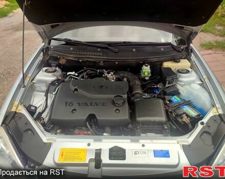 Серый ВАЗ Priora, объемом двигателя 1.6 л и пробегом 117 тыс. км за 2850 $, фото 7 на Automoto.ua