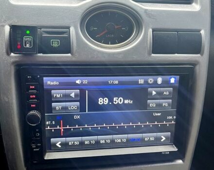 Серый ВАЗ Priora, объемом двигателя 1.6 л и пробегом 250 тыс. км за 2000 $, фото 10 на Automoto.ua