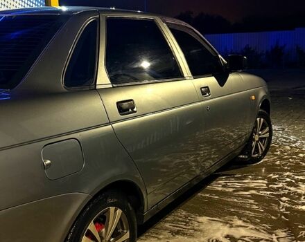 Серый ВАЗ Priora, объемом двигателя 1.6 л и пробегом 145 тыс. км за 3200 $, фото 5 на Automoto.ua
