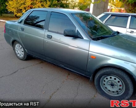 Серый ВАЗ Priora, объемом двигателя 1.6 л и пробегом 260 тыс. км за 2300 $, фото 2 на Automoto.ua