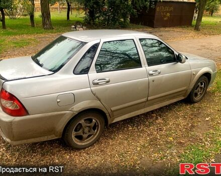 Сірий ВАЗ Priora, об'ємом двигуна 1.6 л та пробігом 120 тис. км за 2700 $, фото 2 на Automoto.ua