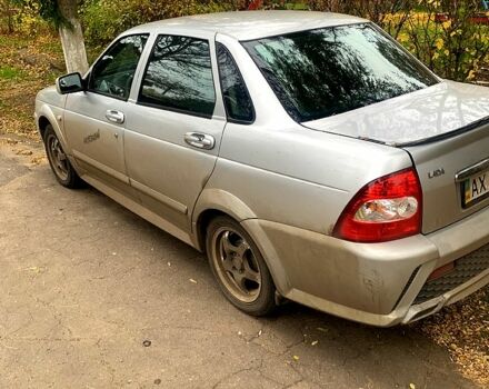 Сірий ВАЗ Priora, об'ємом двигуна 1.6 л та пробігом 120 тис. км за 2700 $, фото 4 на Automoto.ua