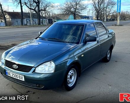Серый ВАЗ Priora, объемом двигателя 1.6 л и пробегом 250 тыс. км за 2500 $, фото 2 на Automoto.ua