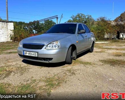 Серый ВАЗ Priora, объемом двигателя 1.6 л и пробегом 111 тыс. км за 2000 $, фото 1 на Automoto.ua