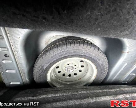 Сірий ВАЗ Priora, об'ємом двигуна 1.6 л та пробігом 126 тис. км за 2700 $, фото 3 на Automoto.ua