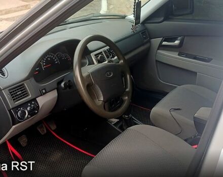 Серый ВАЗ Priora, объемом двигателя 1.6 л и пробегом 0 тыс. км за 3300 $, фото 3 на Automoto.ua