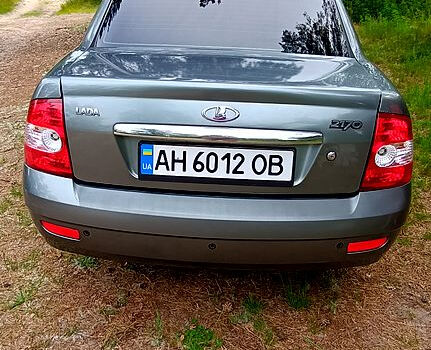 Сірий ВАЗ Priora, об'ємом двигуна 1.6 л та пробігом 135 тис. км за 4300 $, фото 2 на Automoto.ua