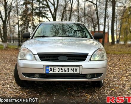 Серый ВАЗ Priora, объемом двигателя 1.6 л и пробегом 182 тыс. км за 3500 $, фото 1 на Automoto.ua