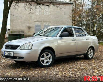 Серый ВАЗ Priora, объемом двигателя 1.6 л и пробегом 182 тыс. км за 3500 $, фото 2 на Automoto.ua