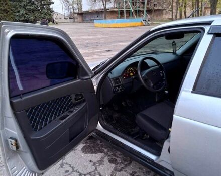 Серый ВАЗ Priora, объемом двигателя 1.6 л и пробегом 155 тыс. км за 3400 $, фото 8 на Automoto.ua