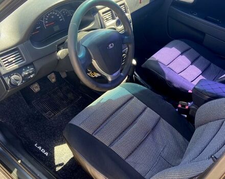 Серый ВАЗ Priora, объемом двигателя 1.6 л и пробегом 128 тыс. км за 3400 $, фото 4 на Automoto.ua