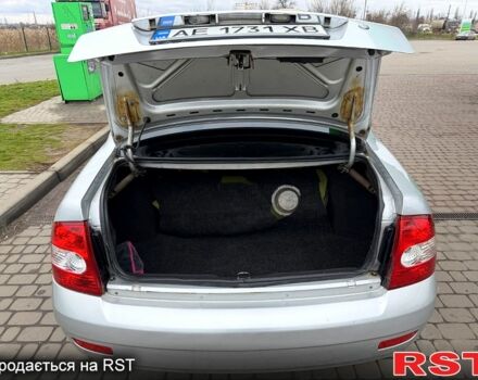 Серый ВАЗ Priora, объемом двигателя 1.6 л и пробегом 172 тыс. км за 3400 $, фото 11 на Automoto.ua