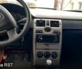 Серый ВАЗ Priora, объемом двигателя 1.6 л и пробегом 240 тыс. км за 2200 $, фото 9 на Automoto.ua