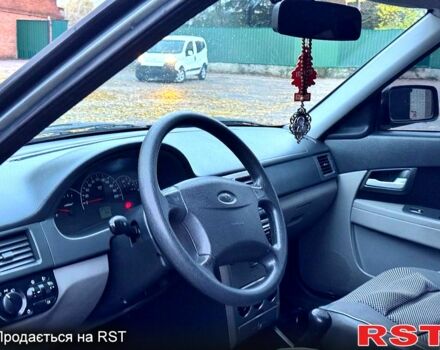 Серый ВАЗ Priora, объемом двигателя 1.6 л и пробегом 135 тыс. км за 2999 $, фото 7 на Automoto.ua