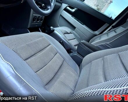 Серый ВАЗ Priora, объемом двигателя 1.6 л и пробегом 135 тыс. км за 2999 $, фото 8 на Automoto.ua