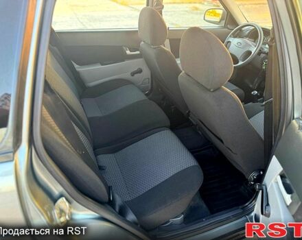 Серый ВАЗ Priora, объемом двигателя 1.6 л и пробегом 103 тыс. км за 3850 $, фото 6 на Automoto.ua