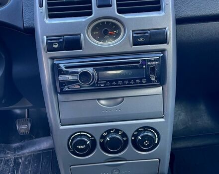 Серый ВАЗ Priora, объемом двигателя 1.6 л и пробегом 93 тыс. км за 2999 $, фото 7 на Automoto.ua