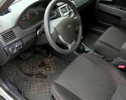 Серый ВАЗ Priora, объемом двигателя 1.6 л и пробегом 87 тыс. км за 3200 $, фото 8 на Automoto.ua