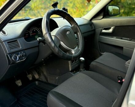 Серый ВАЗ Priora, объемом двигателя 1.6 л и пробегом 158 тыс. км за 3250 $, фото 10 на Automoto.ua