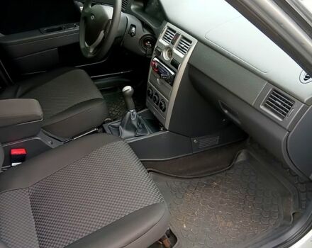 Серый ВАЗ Priora, объемом двигателя 1.6 л и пробегом 87 тыс. км за 3200 $, фото 13 на Automoto.ua