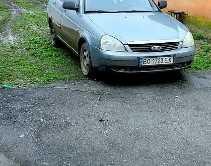 Сірий ВАЗ Priora, об'ємом двигуна 1.6 л та пробігом 337 тис. км за 1850 $, фото 1 на Automoto.ua
