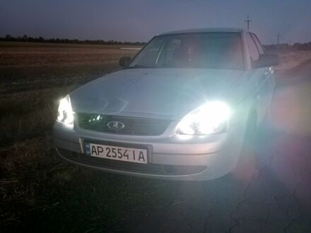 Серый ВАЗ Priora, объемом двигателя 1.6 л и пробегом 160 тыс. км за 2539 $, фото 1 на Automoto.ua