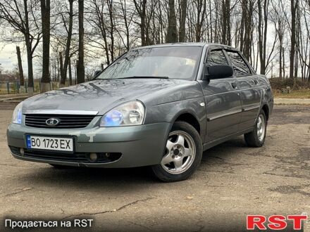 ВАЗ Priora 2007 в Теплике на Automoto.ua Серый ВАЗ Priora, объемом двигателя 1.6 л и пробегом 330 тыс. км за 1900 $, фото 1 на Automoto.ua