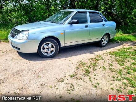 Сірий ВАЗ Priora, об'ємом двигуна 1.6 л та пробігом 175 тис. км за 2600 $, фото 1 на Automoto.ua