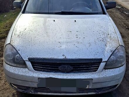 Серый ВАЗ Priora, объемом двигателя 1.6 л и пробегом 200 тыс. км за 1850 $, фото 1 на Automoto.ua