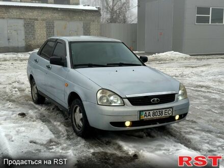Серый ВАЗ Priora, объемом двигателя 1.6 л и пробегом 240 тыс. км за 1700 $, фото 1 на Automoto.ua