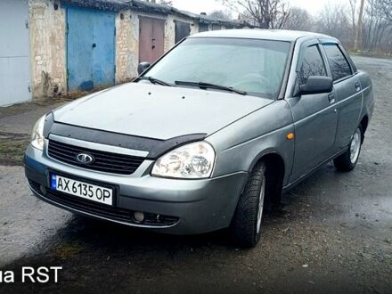 Серый ВАЗ Priora, объемом двигателя 1.6 л и пробегом 170 тыс. км за 2300 $, фото 1 на Automoto.ua