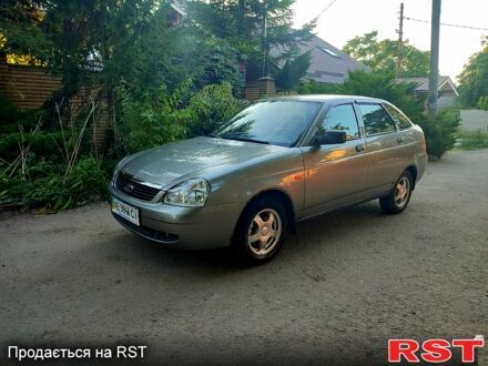 Сірий ВАЗ Priora, об'ємом двигуна 1.6 л та пробігом 47 тис. км за 3600 $, фото 1 на Automoto.ua