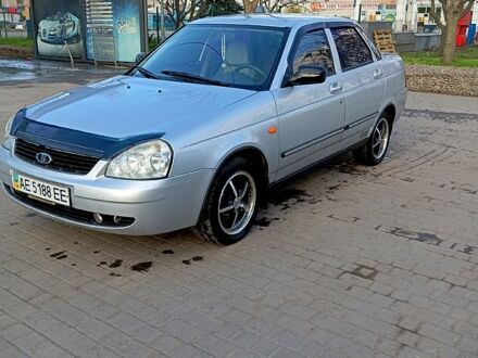 ВАЗ Priora 2008 у Павлограде на Automoto.ua Сірий ВАЗ Priora, об'ємом двигуна 1.6 л та пробігом 192 тис. км за 2500 $, фото 1 на Automoto.ua