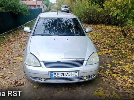 Серый ВАЗ Priora, объемом двигателя 1.6 л и пробегом 163 тыс. км за 2150 $, фото 1 на Automoto.ua