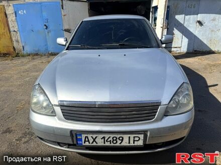 Серый ВАЗ Priora, объемом двигателя 1.6 л и пробегом 140 тыс. км за 2100 $, фото 1 на Automoto.ua