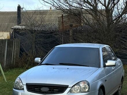 Серый ВАЗ Priora, объемом двигателя 1.6 л и пробегом 214 тыс. км за 3200 $, фото 1 на Automoto.ua