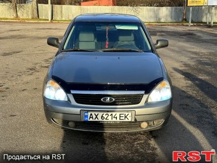 Серый ВАЗ Priora, объемом двигателя 1.6 л и пробегом 100 тыс. км за 2399 $, фото 1 на Automoto.ua