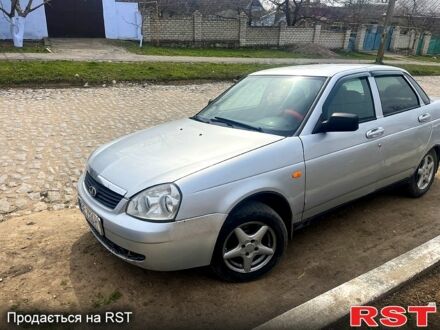 ВАЗ Priora 2008 у Новой Одессе на Automoto.ua Сірий ВАЗ Priora, об'ємом двигуна 1.6 л та пробігом 227 тис. км за 1699 $, фото 1 на Automoto.ua