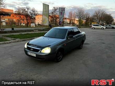 Сірий ВАЗ Priora, об'ємом двигуна 1.6 л та пробігом 214 тис. км за 2350 $, фото 1 на Automoto.ua