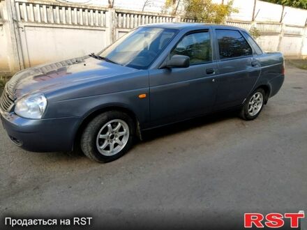 Сірий ВАЗ Priora, об'ємом двигуна 1.6 л та пробігом 100 тис. км за 2000 $, фото 1 на Automoto.ua
