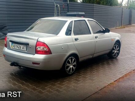 Серый ВАЗ Priora, объемом двигателя 1.6 л и пробегом 200 тыс. км за 1600 $, фото 1 на Automoto.ua