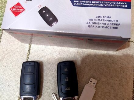 Серый ВАЗ Priora, объемом двигателя 1.6 л и пробегом 150 тыс. км за 2700 $, фото 1 на Automoto.ua