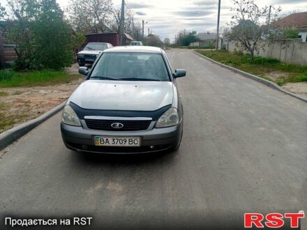 Серый ВАЗ Priora, объемом двигателя 1.6 л и пробегом 224 тыс. км за 1350 $, фото 1 на Automoto.ua
