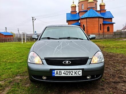 Серый ВАЗ Priora, объемом двигателя 1.6 л и пробегом 182 тыс. км за 2499 $, фото 1 на Automoto.ua