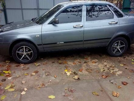 Серый ВАЗ Priora, объемом двигателя 1.6 л и пробегом 237 тыс. км за 3800 $, фото 1 на Automoto.ua