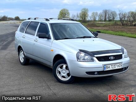 Серый ВАЗ Priora, объемом двигателя 1.6 л и пробегом 206 тыс. км за 2850 $, фото 1 на Automoto.ua