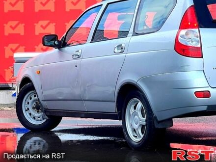 Серый ВАЗ Priora, объемом двигателя 1.6 л и пробегом 1080 тыс. км за 3000 $, фото 1 на Automoto.ua