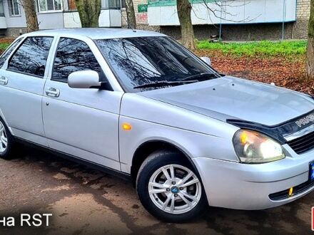 Сірий ВАЗ Priora, об'ємом двигуна 1.6 л та пробігом 163 тис. км за 2850 $, фото 1 на Automoto.ua