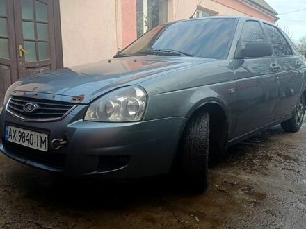 ВАЗ Priora 2011 у Кропивницькому (Кіровограді) на Automoto.ua Сірий ВАЗ Priora, об'ємом двигуна 16 л та пробігом 188 тис. км за 2000 $, фото 1 на Automoto.ua