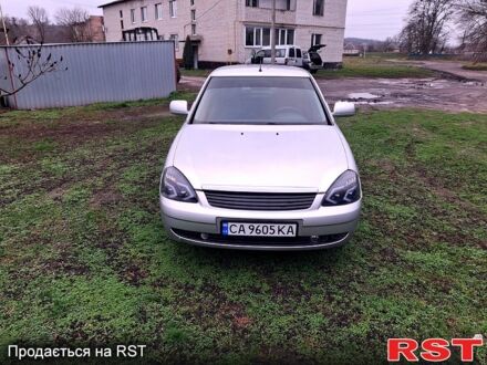 Серый ВАЗ Priora, объемом двигателя 1.6 л и пробегом 200 тыс. км за 2300 $, фото 1 на Automoto.ua